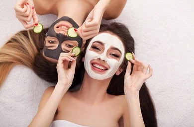 picture two girls friends relaxing 260nw 1009330039